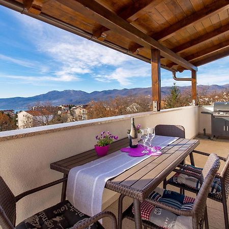 Gorgeous Apartment In Rijeka With Kitchen Zewnętrze zdjęcie
