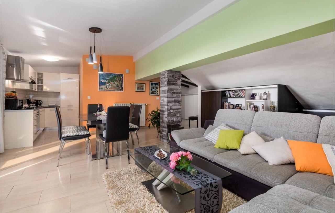 Gorgeous Apartment In Rijeka With Kitchen Zewnętrze zdjęcie