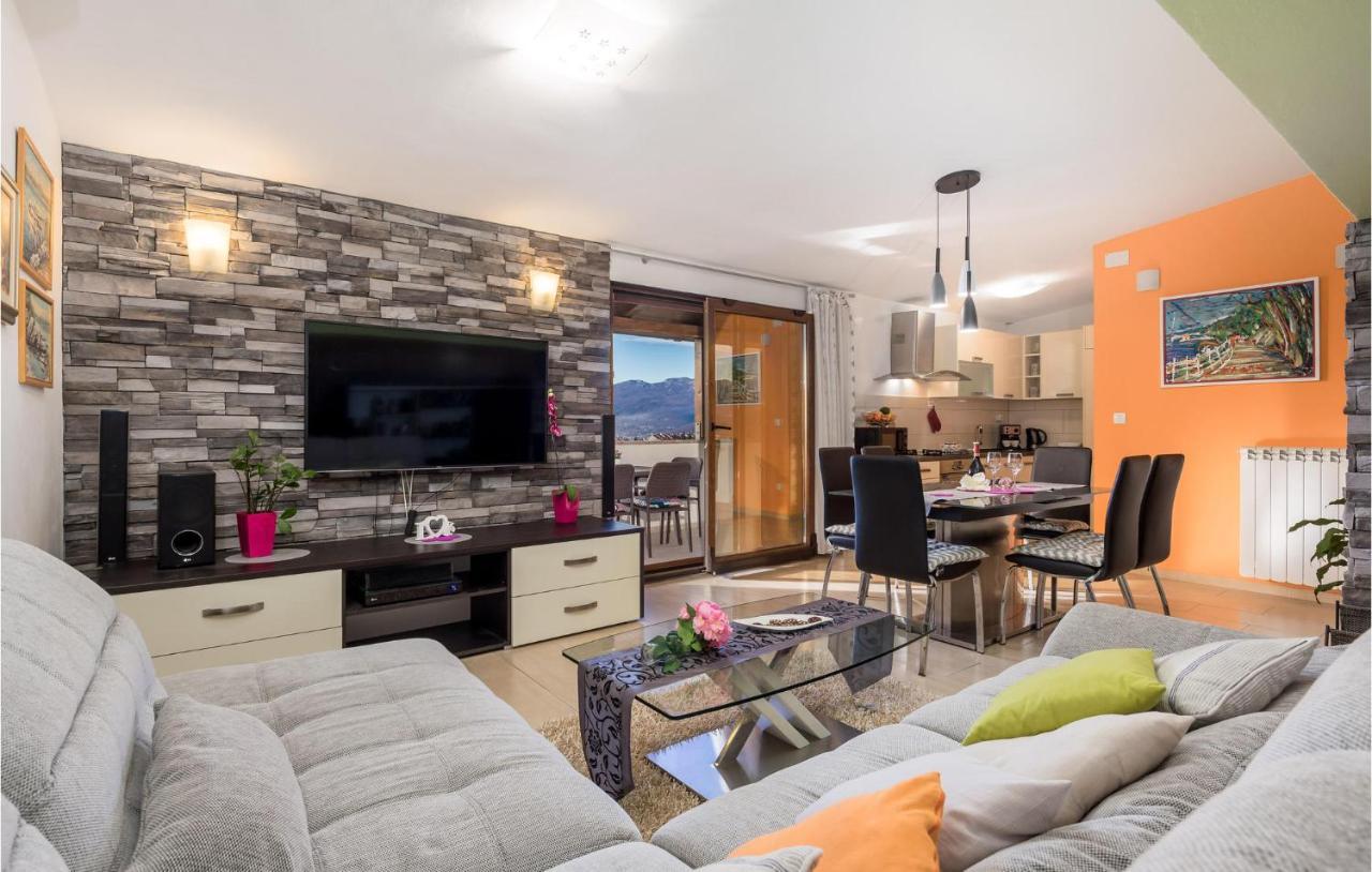 Gorgeous Apartment In Rijeka With Kitchen Zewnętrze zdjęcie