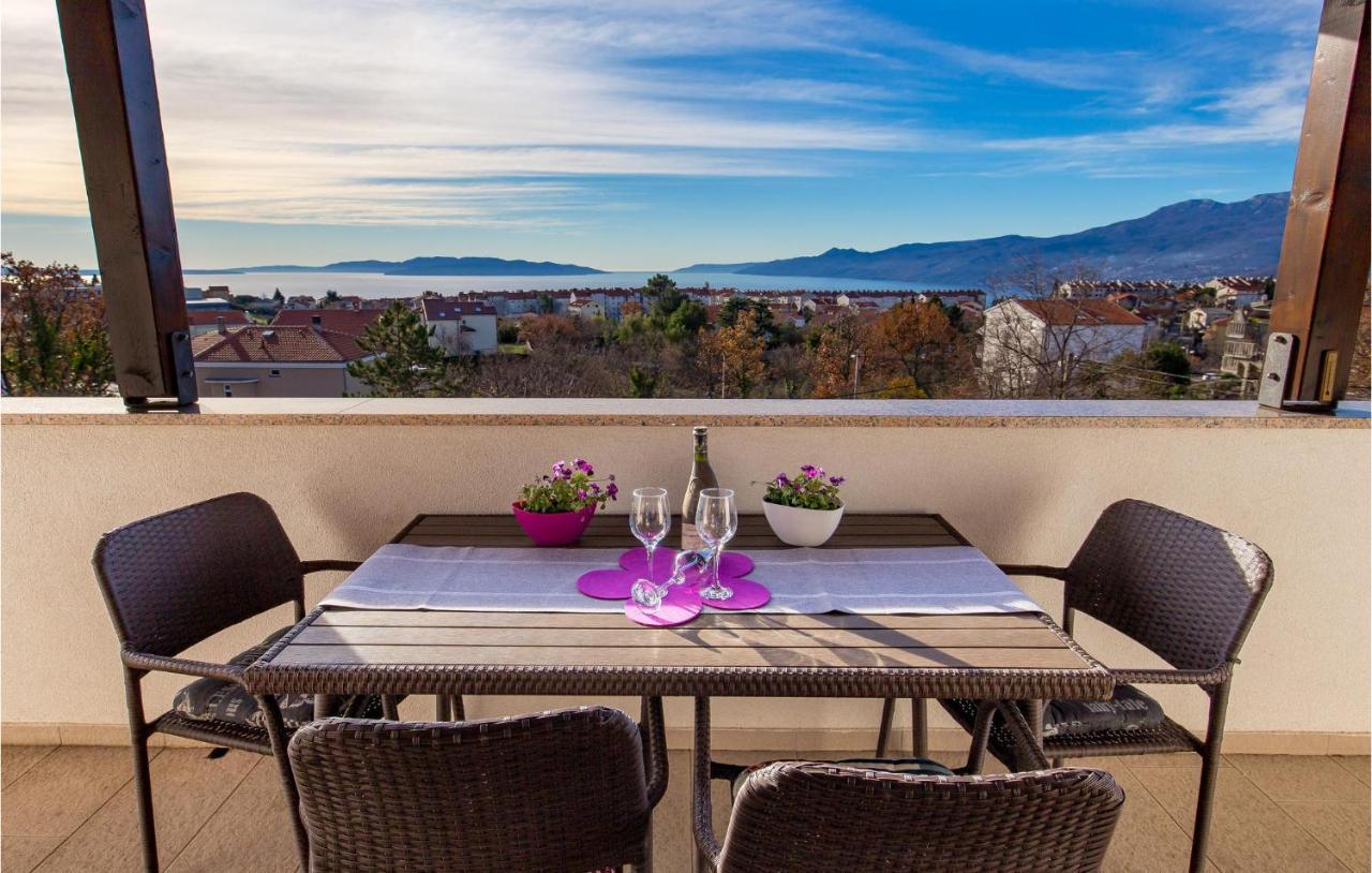 Gorgeous Apartment In Rijeka With Kitchen Zewnętrze zdjęcie