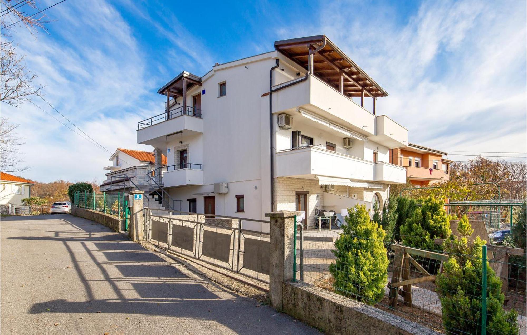 Gorgeous Apartment In Rijeka With Kitchen Zewnętrze zdjęcie